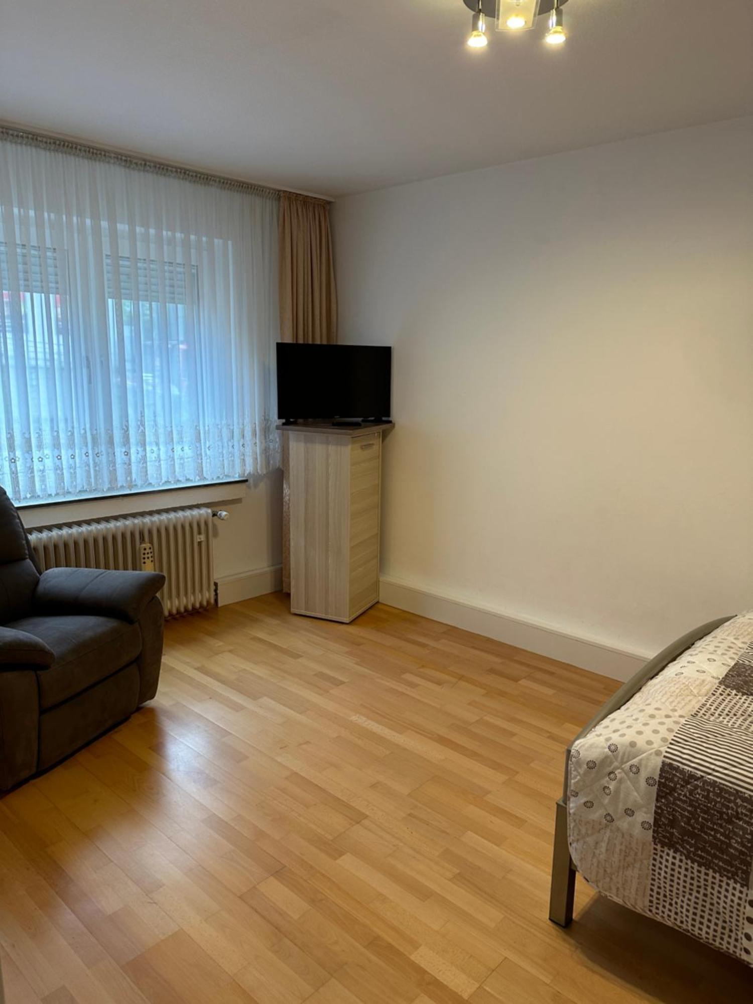 Holiday-Ferienwohnung Solingen-Mitte Екстериор снимка